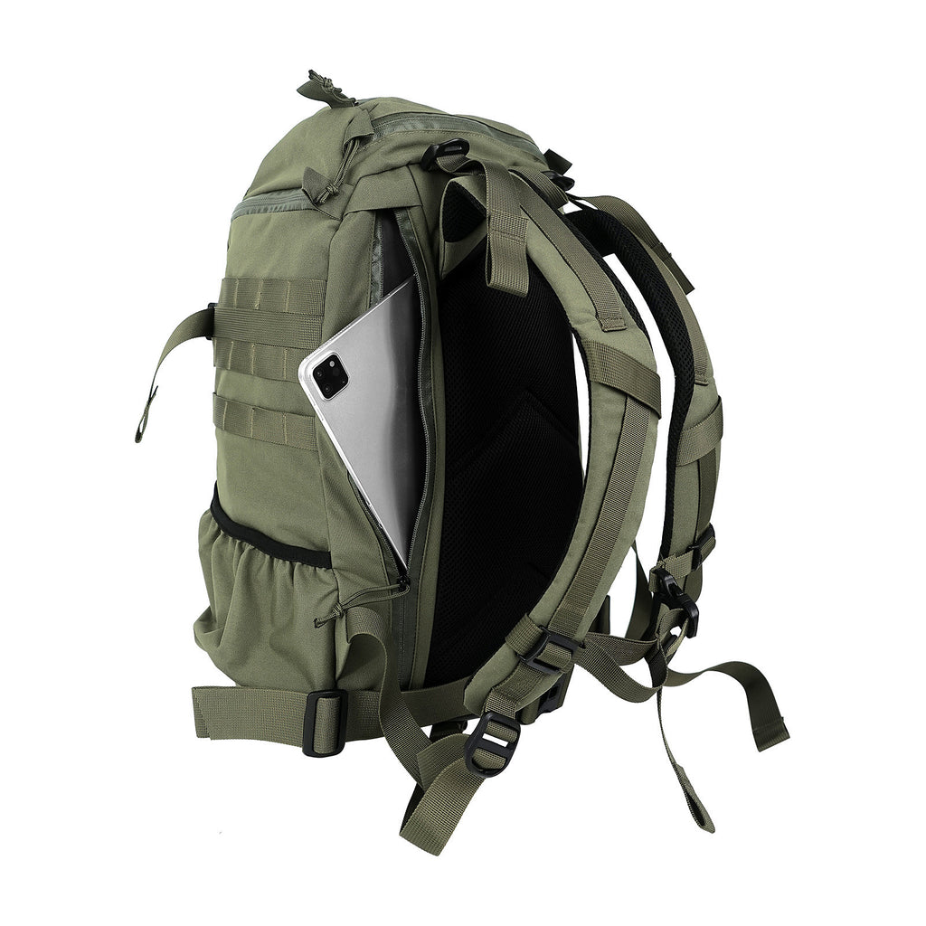 Rear zip opening to the padded laptop sleeve of the 27L trail backpack